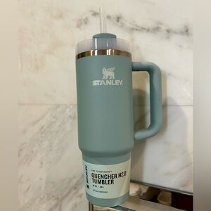 Stanley Quencher H2.0 Tumbler NWT